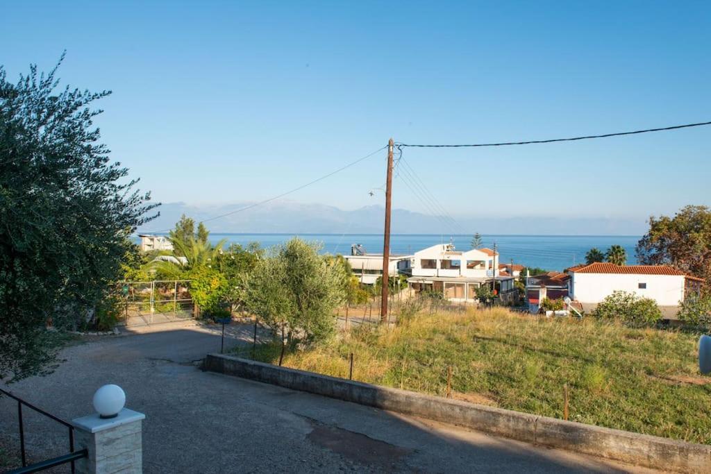 Όμορφο Παραθασυγκρότημα Ενοικιαζόμενων Καταλυμάτων Ως Ολόκληρος Χώρος - Chrani, Ελλάδαλάσσιο Διαμέρισμα Exteriör bild